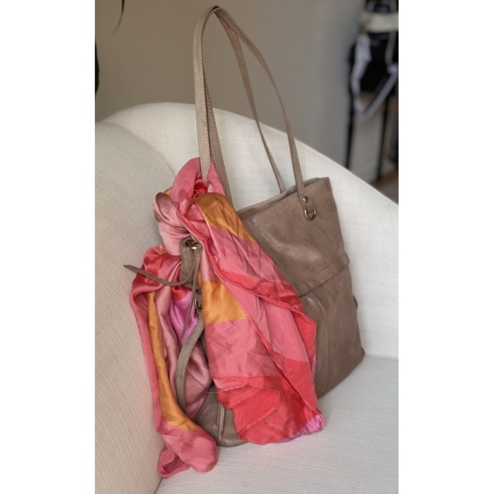 Lesley Evers 100% Silk Square Scarf Pink Orange Mod Geometric Retro